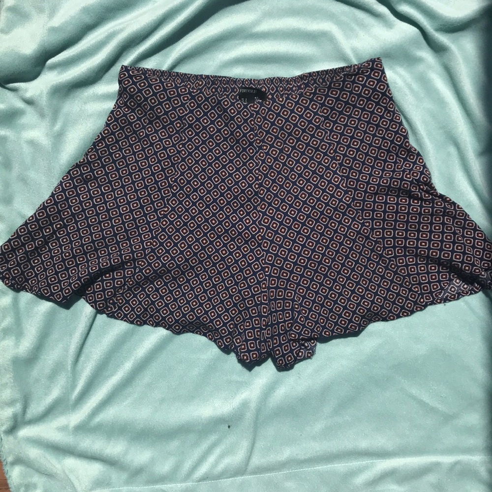 Patterned Flowy SHORTS